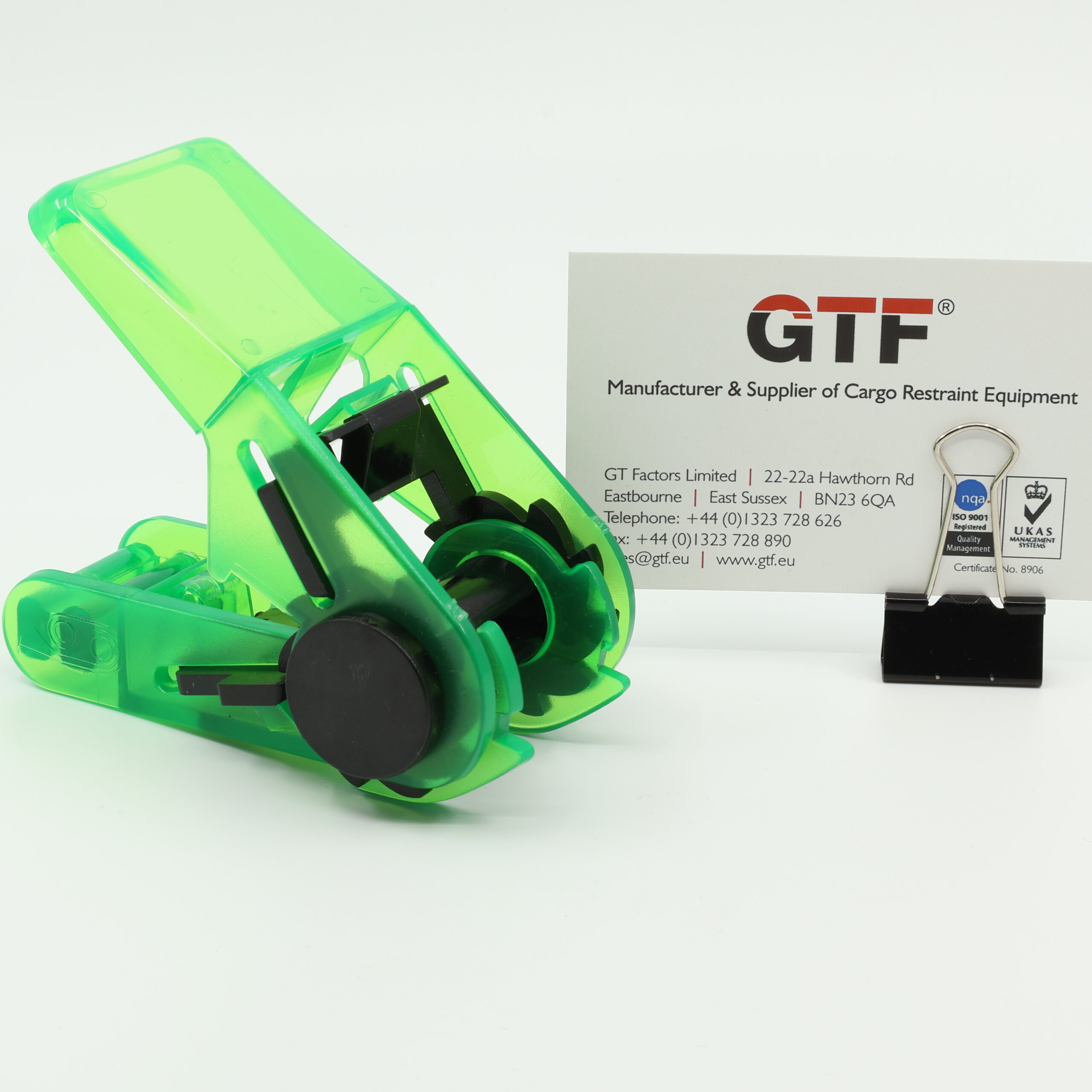 25Mm Green Plastic Ratchet Buckle | 200Kg - With Business Card For Scale