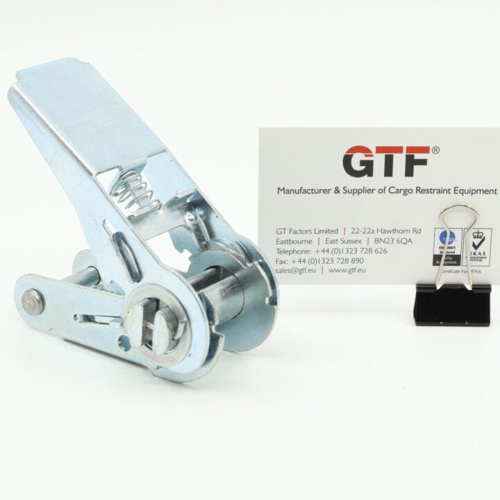 25Mm, 900Kg Ratchet Buckle - With Business Card For Scale